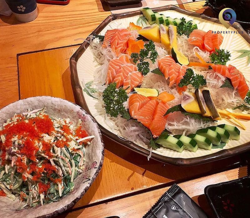 Nhà hàng buffet sashimi Hà Nội Tomita Bento