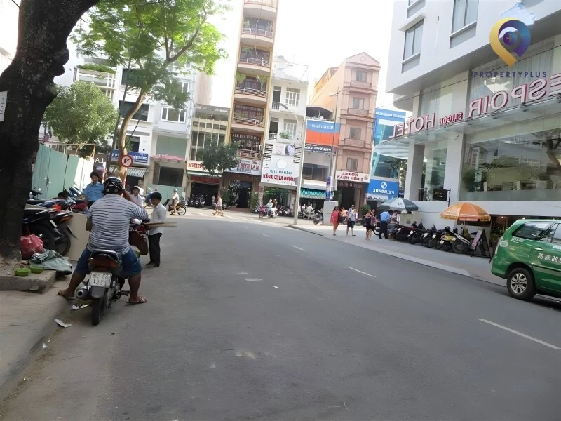 Cho thuê văn phòng đường Lê Anh Xuân