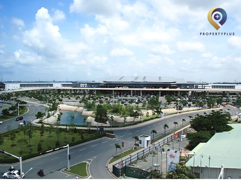Sân bay quốc tế Tân Sơn Nhất tại quận Tân Bình