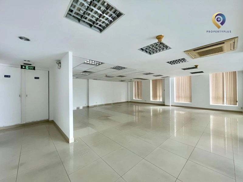 Hoàng Triều Building