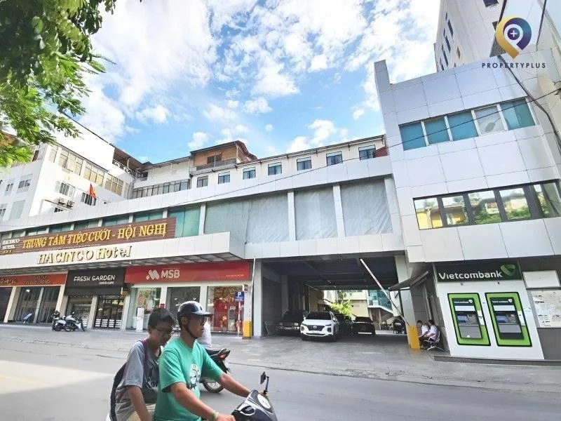 Khách sạn thể thao Hacinco