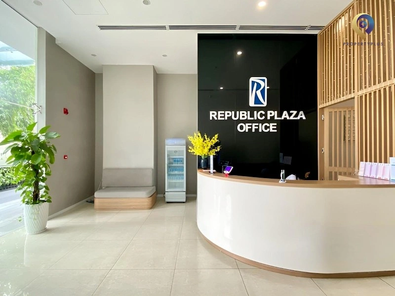 Republic Plaza